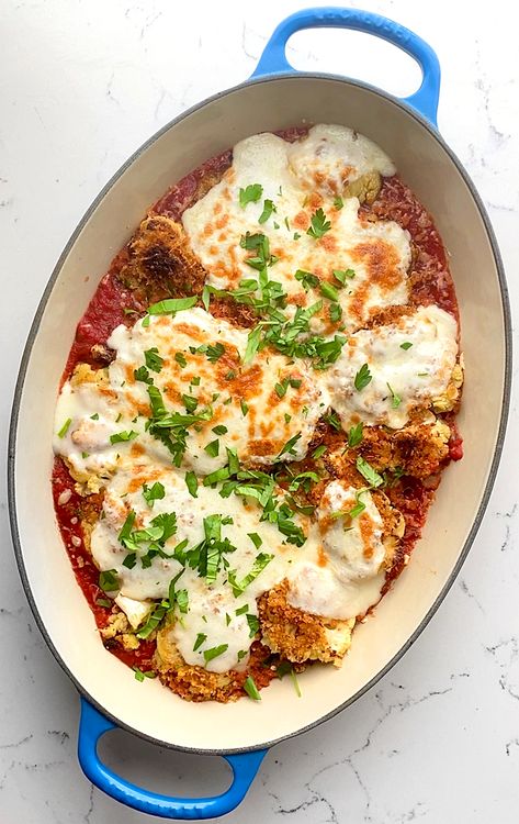 Cauliflower Parm, Veal Parmesan, Cauliflower Parmesan, Roasted Cauliflower Steaks, Marinara Recipe, Parmesan Recipe, Flavorful Vegetables, Ww Freestyle, Parmesan Recipes