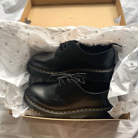 Doc Martens Uniform, Flat Doc Martens, Dc Martens Loafers, 1461 Doc Martens, Mr Martens, Dr Marten 1461, Doc Martens Oxfords, Doc Martens 1461, Doc Martens Shoes