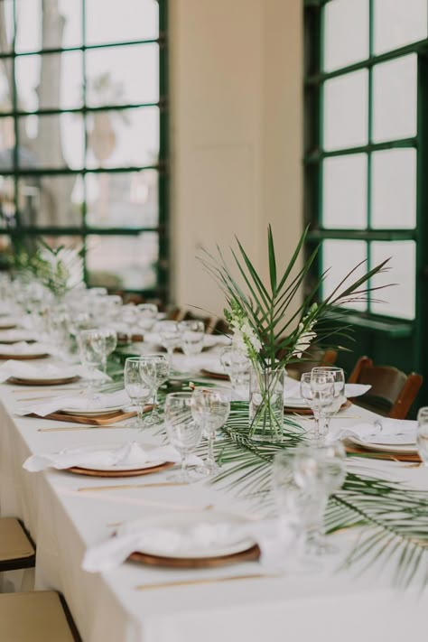 Palm Centerpiece Simple, Palm Leaf Table Runner, Palm Table Runner, Palms Centerpiece, Palm Frond Centerpiece Simple, Simple Beach Centerpieces, Palm Tree Centerpieces Diy, Palm Tree Table Decor, Palm Leaf Table Decor