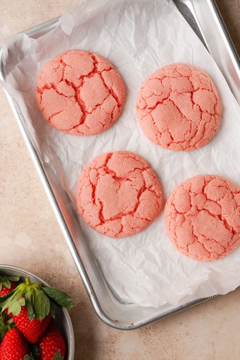 Make Strawberry Cake Mix Cookies with just three simple ingredients! Mix cake mix, eggs and oil to bake up soft and chewy strawberry cookies. Strawberry Cake Batter Cookies, Strawberry Cake With Oreo Cookies, Strawberry Cake Cookies Mix Boxes, Strawberry Cake Cookies Recipe, Strawberry Cookies From Cake Mix Recipes, Strawberry Cake Mix Ideas, Strawberry Cookie Recipe, Strawberry Cake Cookies, Strawberry Cream Cheese Cookies