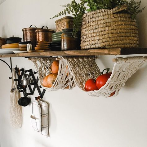 Hannah Mae DIY/ Home Decor on Instagram: “My produce is honestly so comfortable thanks to these custom hammocks from @theartologyshop • • • • • • • • #kitchendecor #shelfie…” Storage Above Kitchen Cabinets, Hannah Mae, Hanging Fruit Basket, Produce Baskets, Produce Storage, Hanging Fruit Baskets, Fruit And Vegetable Storage, Kitchen Baskets, Open Kitchen Shelves