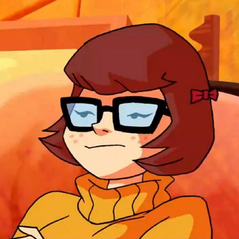 velma dinkley from mystery inc🤧🖐 Velma Cartoon, Velma Scooby Doo, Scooby Doo Pictures, Scooby Doo Halloween, Scooby Doo Mystery Inc, Scooby Doo Images, Scooby Doo Mystery Incorporated, New Scooby Doo, Velma Dinkley