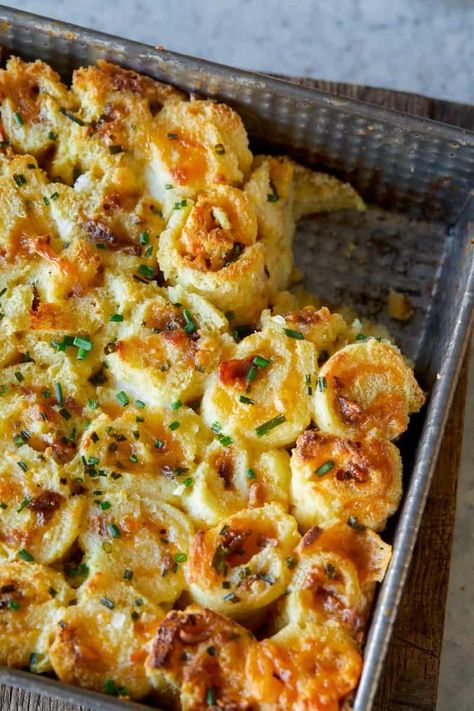 Savory Rolls Breakfast, Savory Breakfast Bake, Bread Meals Ideas, Savoury Brunch Ideas, Savory French Toast Casserole, Savory Brunch Appetizers, Inspired Taste Recipes, Meals To Impress Boyfriend, French Toast Meal