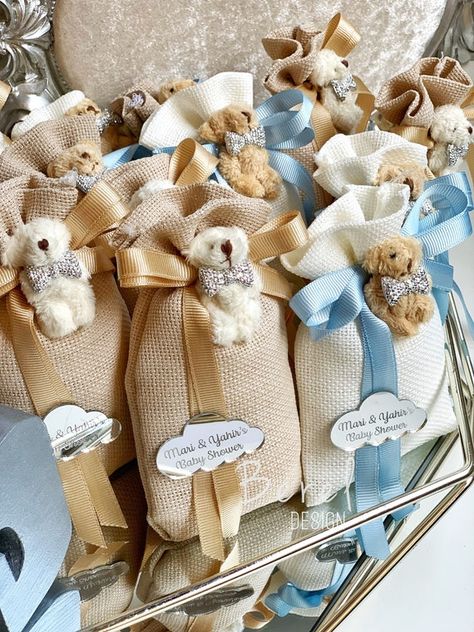 We can Bearly wait to celebrate your special day! Our bearly gifts will be your indispensable!! Celebrate your baby shower, birthday party, bridal shower, gender reveal party or your other special occasions with our Teddy Bear Gift Bags! We are so excited to present you these bestseller teddy bear Teddy Bear Baby Shower Favors, Bear Baby Shower Favors, Teddy Bear Baby Shower Theme, Teddy Bear Gift, Bear Baby Shower Theme, Teddy Bear Party, Teddy Bear Theme, Boy Baby Shower Ideas, Teddy Bear Birthday