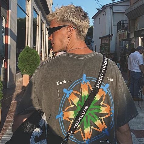 Bleached Hair Men, Taper Fade Short Hair, Men Blonde Hair, Dyed Hair Men, Mens Haircuts Short Hair, Men Haircut Curly Hair, Mullet Haircut, Mens Hairstyles Thick Hair, Men Hair Color