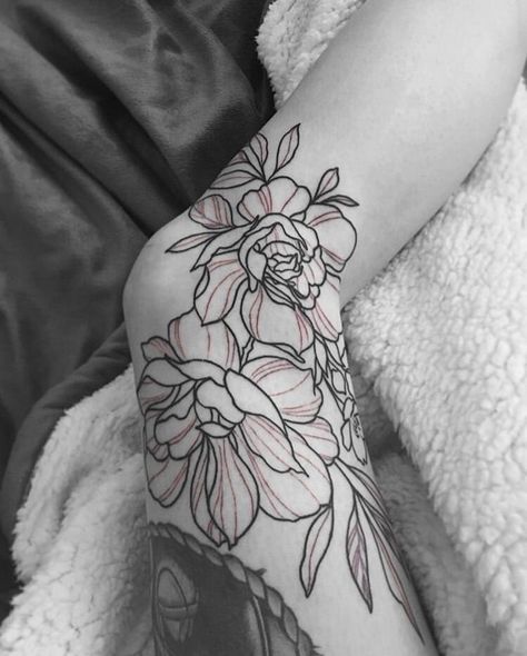 Tattoo On Knee, Line Floral Tattoo, Fine Line Floral Tattoo, Fine Line Floral, Tattoo Calf, Tattoo Knee, Tattoo Floral, Tattoo Leg, Skeleton Hand Tattoo