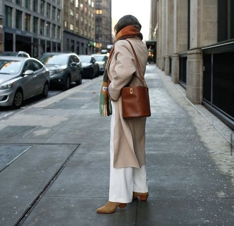 The Celine Bucket 16 Bag, Camel Celine Bag Review, Fall/Winter Bags, Leather Bag Street Style, Designer Bag Review 2022 Celine 16 Bucket Bag, Celine Bucket 16 Bag Outfit, Celine Bucket Bag Outfit, Celine Bucket 16, Celine Bag Outfit, Celine Bucket Bag, Bucket Bags Outfit, Celine 16, Bottega Jodie