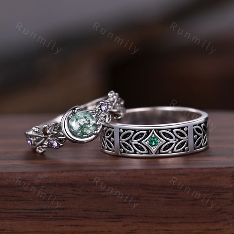 Here we have a Nature inspired Moss Agate couples ring sterling silver matching ring set His and Her wedding band Mens emerald ring Anniversary rings ITEM DESCRIPTION ✦ Handmade, high-quality item! ✦ Material: Sterling Silver/10K/14K/18K/Platinum ►Sold as a two-piece set ►His ring is Sterling silver with 2mm green emerald ►His band width: 6mm ►Her ring is 925 solid Sterling Silver.(can be made in 10/14/18k white/rose/yellow/black gold) ►Center stone: 5mm round cut green moss agate ►Accented with Mens And Womens Wedding Rings, Dinosaur Wedding Ring, Men’s Engagement Rings Silver, Mens Moss Agate Wedding Band, Pagan Wedding Rings, Mens Wedding Ring Silver, Lord Of The Rings Wedding Ring, Masculine Wedding Rings, Wedding Rings For Men Silver