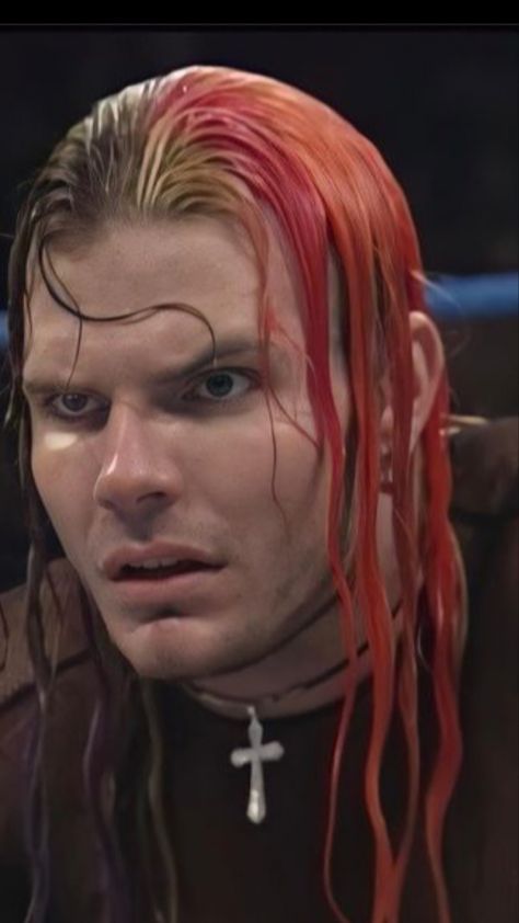 Jeff Hardy 90s, Jeff Hardy Aesthetic, Team Xtreme, Wrestling Pics, Wwe Gifs, Wwe Jeff Hardy, Male Wrestlers, The Hardy Boyz, Crust Punk