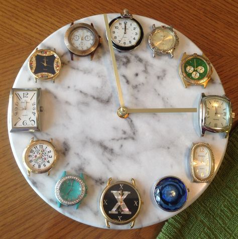 Vintage Watch Repurposed, Ideas For Old Watches, Upcycled Clocks Ideas, Things To Do With Old Watches, Old Watches Repurposed, Repurpose Jewelry Ideas, Diy Wall Watch, Old Watches Crafts Ideas, Clock Repurpose