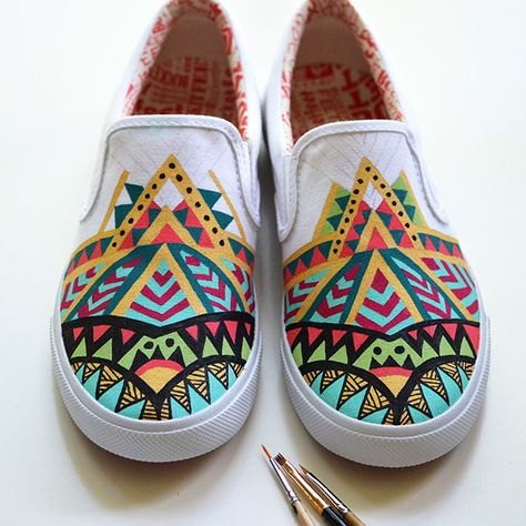 Folk Art Acrylic Paint, Canvas Shoes Diy, Sharpie Shoes, Plaid Crafts, Painted Shoes Diy, Custom Sneakers Diy, Painted Canvas Shoes, Custom Painted Shoes, Diy Sneakers