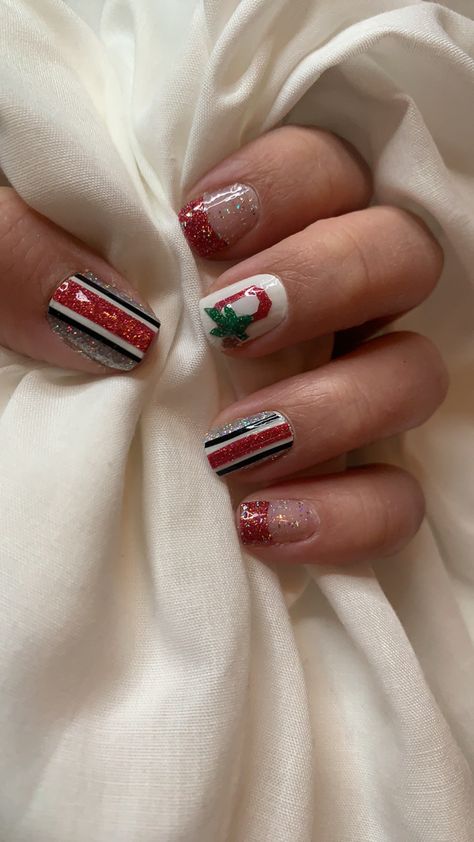 Ohio State Football Nails, Osu Nails Buckeyes, Ohio State Buckeyes Nails, Ohio State Nails Designs, Osu Nails, Ohio State Nails, Football Nail Designs, Football Nail Art, Red Black Nails