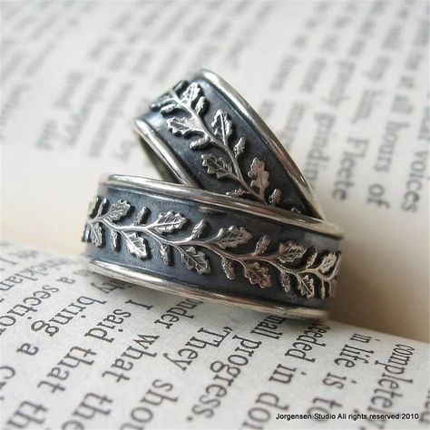 Ring Accessories|women's Silver Leaf Ring - Bohemian Cubic Zirconia Wedding Band Silver Bohemian Engraved Ring, Bohemian Engraved Rings In Antique Silver, Bohemian Nickel-free Wedding Rings, Nature-inspired Silver Engraved Ring As Gift, Handmade Silver Engraved Ring, Nature-inspired, Retro Accessories, Pattern Ring, Work Gifts, Classic Style Women