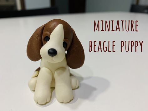 Learn how to model clay figurines. Easy to follow tutorials. To watch the full video click on the image. Fimo, Polymer Clay Beagle, Easy Clay Dog Step By Step, How To Make A Clay Dog Easy, Clay Dog Tutorial, Easy Clay Animals For Kids, Cat Out Of Clay, Clay Dog Easy, Polymer Clay Dogs