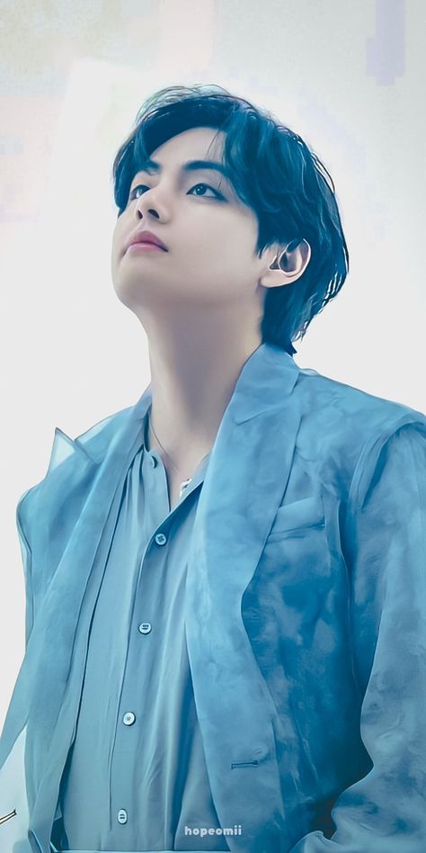 Bts Manga, Tatsuhisa Suzuki, Light Blue Suit, Bts Concept Photo, Taehyung Photoshoot, Sky Color, Animated Love Images, Kim Taehyung Wallpaper, Most Handsome Men