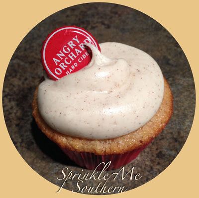 Angry Orchard Crisp Apple Cider Cupcakes  --- NEW LINK WITH THIS PIN!! Angry Orchard Cupcakes, Spice Cupcakes With Cream Cheese Icing, Apple Cider Bourbon Cupcakes, Apple Pie Cupcakes Betty Crocker, Boozy Baking, Baking Cupcakes, Apple Desserts, Apple Crisp, Great Desserts