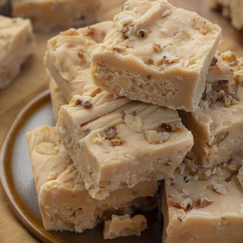 Print Maple Walnut Fudge Recipe, Maple Walnut Fudge, Maple Fudge Recipes, Walnut Fudge Recipe, Maple Fudge, Creamy Fudge, Homemade Fudge Recipes, Walnut Fudge, Fudge Ingredients