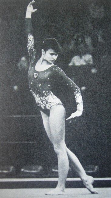 Natalia Shaposhnikova Gymnastics Inspiration, Sports Aesthetics, Gymnastics History, Usa Gymnastics, Gymnastics Pictures, The Soviet Union, Olympic Sports, East Germany, Gymnast