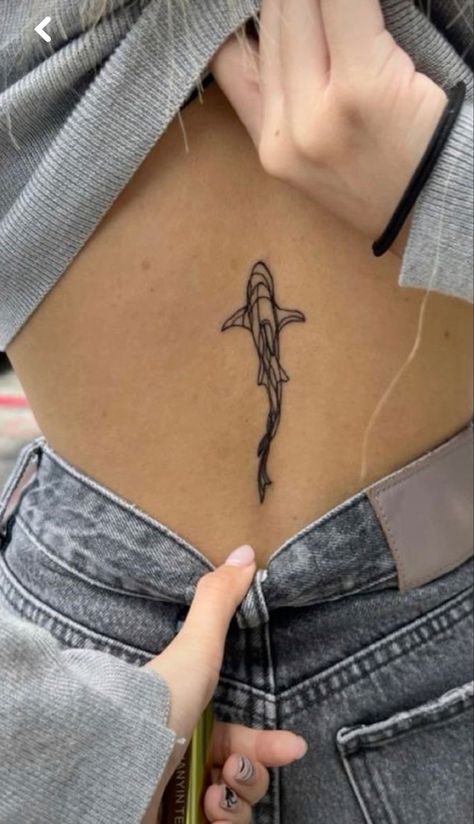 Hai Tattoo, Ephemeral Tattoo, Tato Minimal, Cute Simple Tattoos, Small Pretty Tattoos, Petite Tattoos, Shark Tattoos, Classy Tattoos, Discreet Tattoos