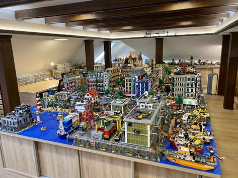 City/Lego room update- December 2020 | Picture 1-2- complete… | Flickr Lego City Room, Lego City Layout, Medieval Diorama, Lego Set Display, Lego City Display, Winter Diorama, Farm Diorama, Lego Room Ideas, Bedroom Upstairs