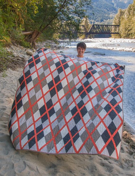 Argyle Lad Argyle Quilt, Dorm Room Colors, Modern Quilt Pattern, Quilt Modernen, Crochet For Beginners Blanket, Plaid Quilt, Bed Quilt, Pop Color, Man Quilt