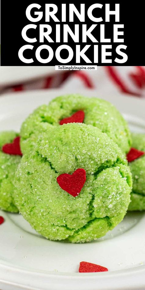 Grinch Crinkle Cookies, Grinch Sugar Cookies, Grinch Cookies, Crinkle Cookies Recipe, Easy Holiday Recipes, Candy Sprinkles, Mint Cookies, Themed Desserts, Dessert Tray