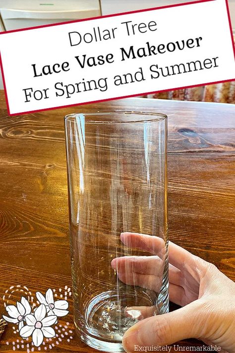 Dollar tree lace vase makeover for spring and summer Wedding Vase Ideas, Summer Wedding Centerpieces Diy, Glass Vase Makeover, Glass Vase Diy, Dollar Tree Wedding Ideas, Spring Centerpieces Diy, Lace Furniture, Simple Wedding Centerpieces Diy, Dollar Store Centerpiece