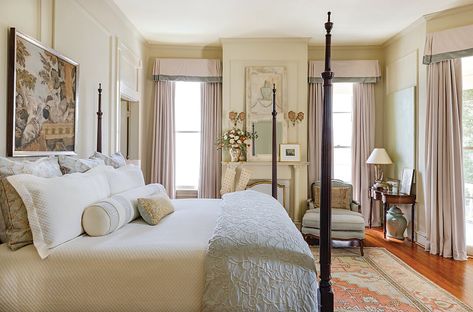 Southern Style Bedroom, New Orleans Homes Interior, New Orleans Bedroom, Southern Home Magazine, Pavilion Chair, New Orleans Decor, Pink Armchair, New Orleans Homes, Southern Homes