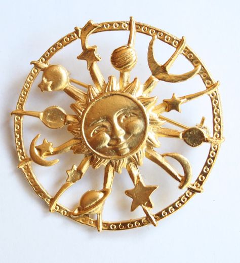 Sunshine Pin Vintage Van Cleef, Happy Sunshine, Good Day Sunshine, Van Cleef And Arpels, Art Theme, Celestial Jewelry, Star Jewelry, Van Cleef, Jewelry Inspo