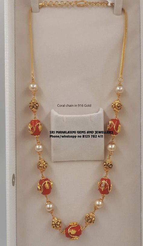 Simple Neckchains Gold, Coral Gold Jewellery, Latest Gold Pendant Jewelry, Coral Jewelry Indian Gold, Latest Beads Jewellery Designs, Coral Jewelry Set, Gold Jewelry Outfits, Pearl Jewelry Design, Gold Jewelry Simple Necklace