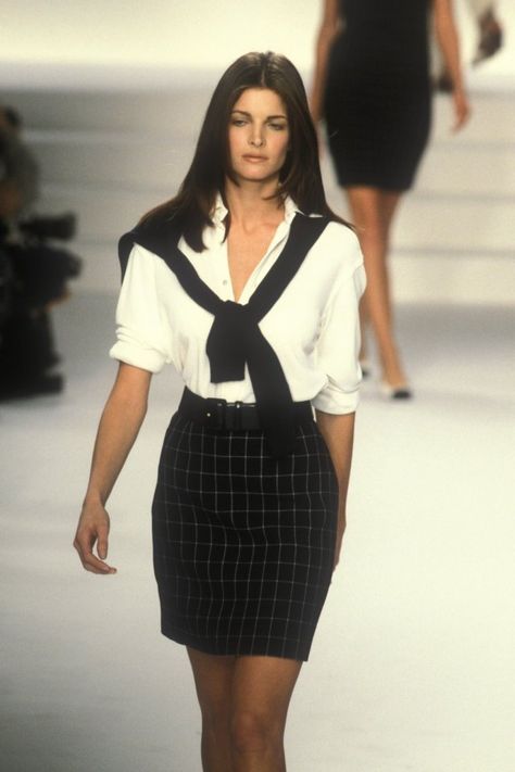 Business Outfits, Kimonos, Kate Moss 90s Style, Stephanie Seymour, 70s Inspired Fashion, Tailored Clothes, Corporate Fashion, Business Outfits Women, Style Mistakes