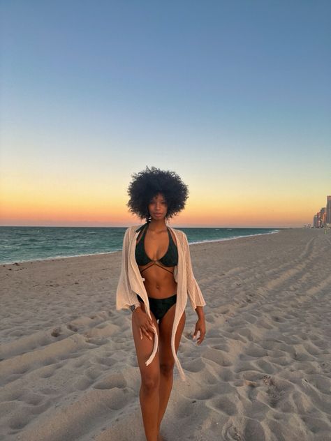 #tropical #beach #aesthetic #sunset #curls #curlyhaircare Black Women Beach Pictures, Sunset Beach Pictures Black Women, Beach Photoshoot Black Women, Beach Poses Black Women, Beach Shoot Ideas, Beach Pictures Black Women, Tropical Beach Aesthetic, Beach Sunset Photoshoot, Dramatic Poses