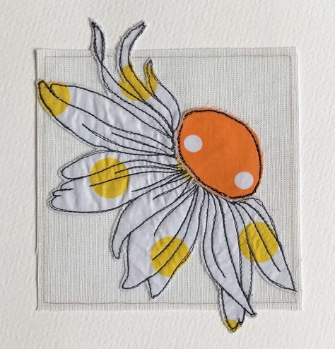 An original raw edged embroidered single daisy head Taken from a vintage botanical drawing Hand made using an applique sewing technique and free machine embroidery Made with bright vintage dotty fabrics and sewn onto natural unbleached material Mounted onto high quality textured cartridge paper Frame not included but sized to fit size 23cm X 23cm Raw Edge Applique Flowers, Free Motion Machine Embroidery, Free Hand Machine Embroidery, Quilted Postcards Ideas, Textile Applique, Applique Patterns Free, Free Motion Embroidery Designs, Free Motion Embroidery Applique, Appliqued Flowers