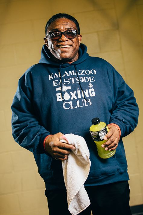 For 30 years, Eastside Boxing Coach and former professional boxer Curtis Isaac has been committed to helping youth make healthy choices. Boxing Coach, Professional Boxer, Sports Coach, Man Vs, Old Man, Healthy Choices, The Streets, 30 Years, Boxing