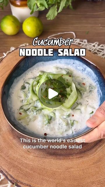 Cucumber Noodles Salad, Cucumber Noodle Salad, Cucumber Ribbons, Veg Salad Recipes, Veg Salad, Low Calorie Salad, Cucumber Noodles, 5 Minute Meals, Salad Dressing Recipes Homemade