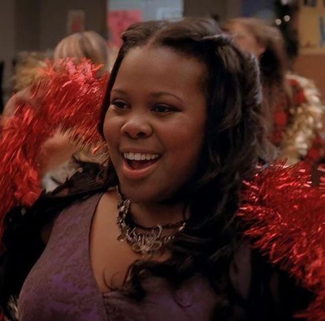 Mercedes Jones Icons, Mercedes Jones, Glee Icons, Amber Riley, Glee Fashion, Quinn Fabray, Powerful Woman, Joe Sugg, Glee Cast