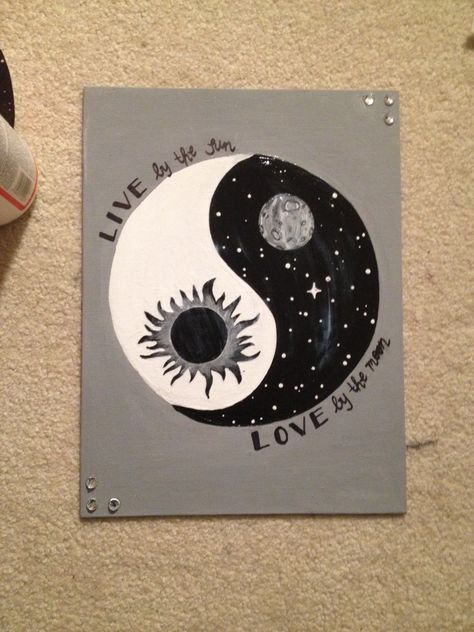 Ying Yang Painting Ideas, Drawing Ideas Easy Sun And Moon, Sun And Moon Painting Easy, Ying Yang Painting, Painting Ideas On Canvas Ying Yang, Ying Yang Painting Canvases, Easy Ying Yang Painting, Moon And Sun Painting Easy, Yin Yang Inspired Art