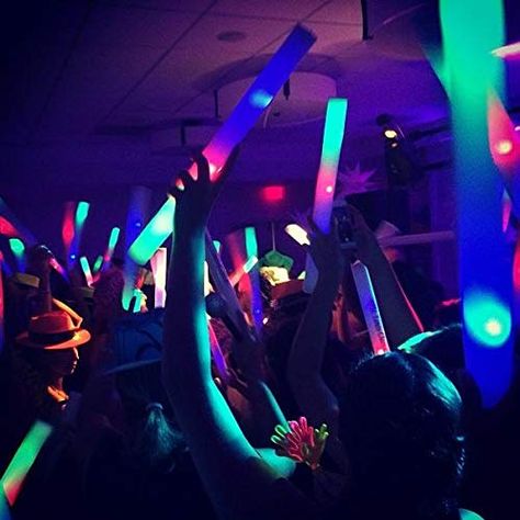 Led Foam Sticks, Foam Glow Sticks, Glow Stick Wedding, Glow Stick Party, Glow In Dark Party, Glow Birthday Party, Blacklight Party, Glow Birthday, Neon Birthday