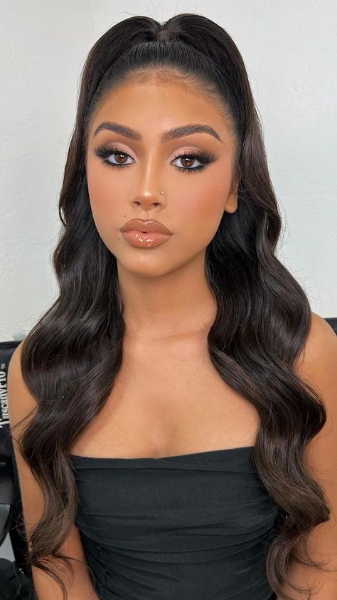 Soft Glam For Black Dress, Champagne Makeup Look Wedding, Brown Smoky Eyeshadow Black Women, Simple Makeup Look For Wedding Guest, Bridesmaid Makeup Round Face, Prom Eye Makeup For Black Dress, Pagent Makeup Ideas, Bridesmaid Eye Makeup, Simple Birthday Makeup Look