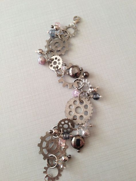 Diy Steampunk, Mode Steampunk, Steampunk Bracelet, Steampunk Crafts, Hardware Jewelry, Steam Punk Jewelry, Steampunk Diy, Steampunk Accessories, Watch Parts