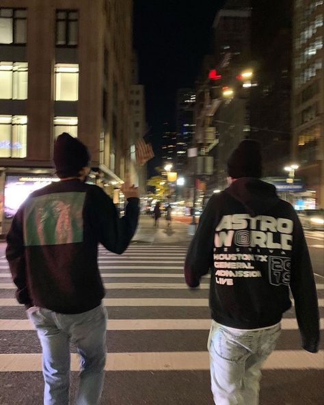 Nyc Outfits Aesthetic, Male Friendship, Friendship Photoshoot, Guys Night, Guy Best Friend, Guy Best Friends, Devils Night, Penelope Douglas, Boy Best Friend