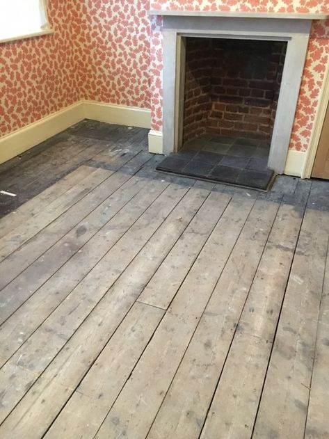 Uncovering old wood floors. Good tips for protecting floor underneath Old Wood Floors Restoring, Wood Floor Restoration, Diy Hardwood Floors, Wood Floor Repair, Light Wood Kitchens, Old Wood Floors, Painted Wood Floors, Floor Restoration, Living Room Wood Floor