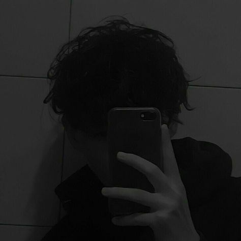 Pin by ❤︎ 𝕹𝖆𝖑𝖆𝖞𝖆 ❤︎ on my so tired in 2022 | Face photo, Dark mirror selfie boys, Mirror selfie boy no face aesthetic Dark Mirror Selfie Boys, Boy No Face Aesthetic, Dark Mirror Selfie, Boy No Face, Mirror Selfie Boy, No Face Aesthetic, Mirror Selfie Boy No Face Aesthetic, Selfie Boy, Aesthetic Face