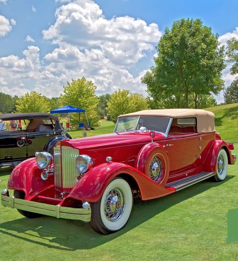 Boor - 1934 Packard V12 Convertible Victoria 1108 4 Wheel Drive Cars, Rustic Cabin Design, Classic Cars Usa, Packard Cars, Automobile Companies, Cars Usa, Old Classic Cars, Classic Cars Vintage, American Muscle Cars