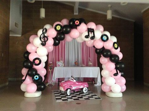 Pink balloon arch 50s Party Decorations, Grease Themed Parties, Grease Theme, Grease Party, 50s Theme Parties, Sock Hop Party, 50s Party, Rock N Roll Party, Sock Hop