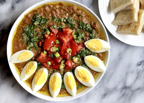 Ful Medames Sudan Food, Sudanese Food, Ful Medames, Pita Recipes, Cooking Club, National Dish, Fava Beans, Tomato Vegetable, Marinated Chicken