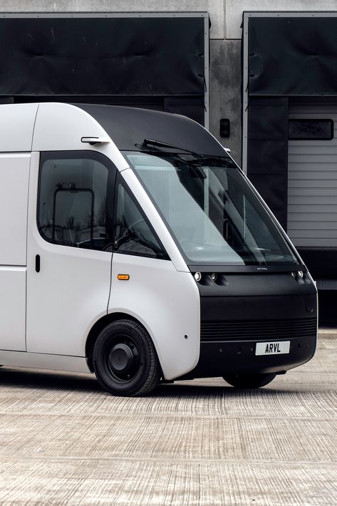 Arrival Unveils Electric Van Taking to Public Roads This Summer Future Concept Cars, Chevy Bolt, Electric Van, Car Concept, Four Wheelers, Car Design Sketch, Big Car, Power Cars, Mode Of Transport