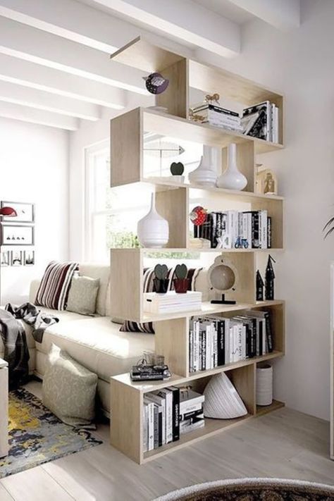 Ideas Comedor, Divider Bookcase, Freestanding Shelf, Bookshelf Room Divider, Partition Ideas, Room Divider Shelves, Room Divider Bookcase, Living Room Divider, Interior Design Per La Casa