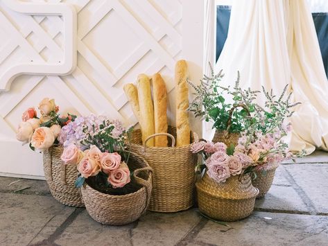 French Market Shower Theme, French Bakery Themed Party, French Market Themed Party, French Shower Theme, French Farmers Market Aesthetic, French Market Bridal Shower Theme, Bridal Shower French Theme, French Bakery Party, French Garden Baby Shower Theme