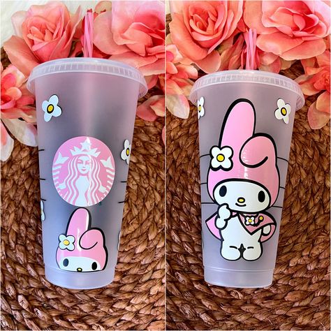 My Melody Starbucks Cup, Sanrio Tumbler Cups, Storyboard Tumblers, Sanrio Tumbler, Vaso Starbucks, Starbucks Cup Design, Ceramic Mug With Lid, Personalized Starbucks Cup, Cute Coffee Cups